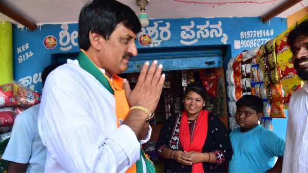 BJP Leader C P Yogeshwara Daughter meets Karnataka dcm dk shivakumar- What did they discuss?