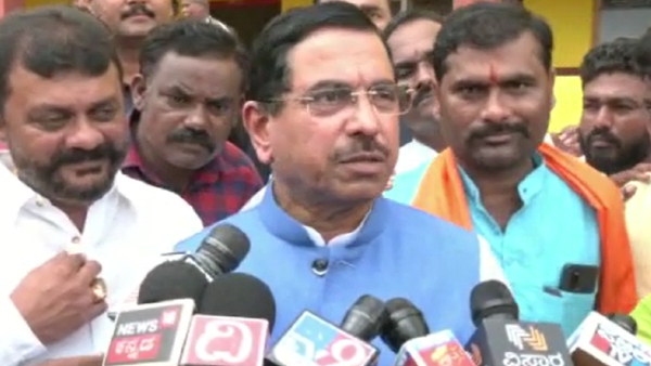 We will protest against Congress false guarantees says Pralhad Joshi