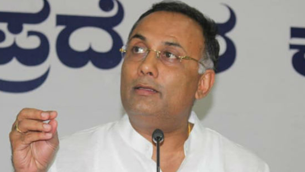 Center shirking responsibility on Manipur: Dinesh Gundu rao 