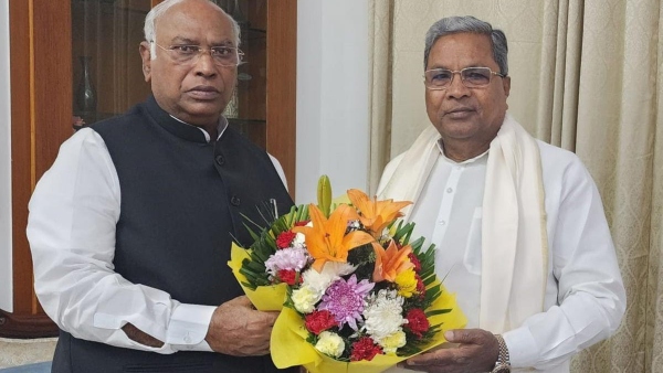 Karnataka dcm dk shivakumar meets bk hariprasad amid controversial statement on CM Siddaramaiah