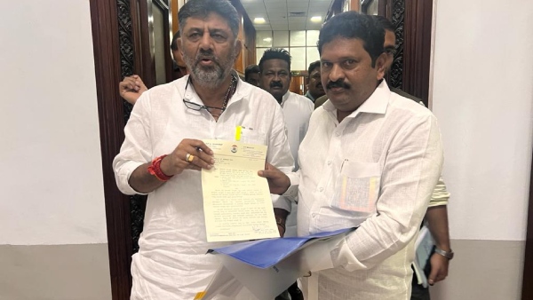  Former Hunasuru MLA HP Manjunath