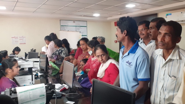 Gruha Lakshmi Scheme: Applicant Women Are Suffered From Server Issues Problems