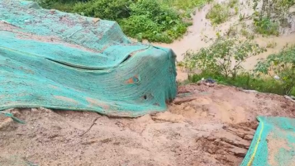 Sakleshpur National Highway Has Crack Due To Heavy Rain