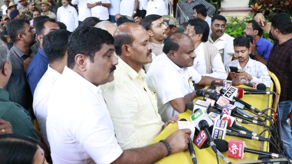 HD Kumaraswamy HD Kumaraswamy