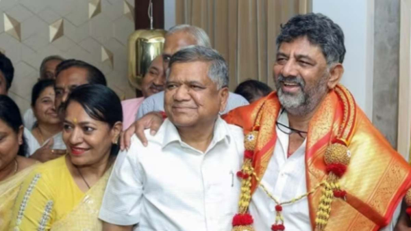 Jagadish Shettar took oath as new MLC in Karnataka Vidhan Parishad 