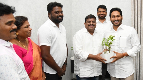 Jagan Mohan Reddy meets PM Modi