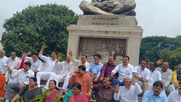 Congress asks, why bjp is unable to select a leader of opposition in Karnataka