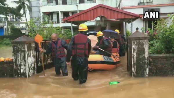 Karnataka Rain Alert: Heavy rain in coastal and north karnataka- know which alert for your district?