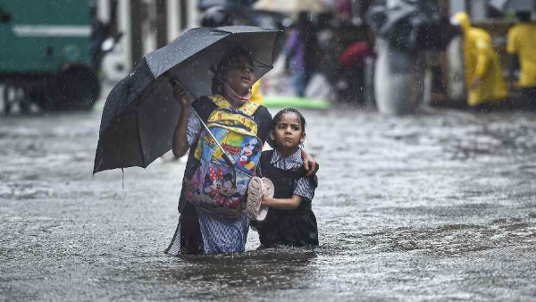 Weather Update: Heavy rain in Karnataka- Red alert for Maharashtra, Gujarat- Know the details