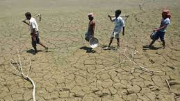 Karnataka Govt Should Announced Drought and Will Provide 1 crore fund every Constituency