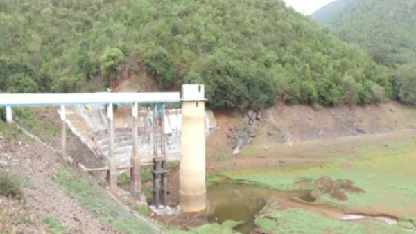 Monsoon Rain: For the First time famous Madagada lake is drained