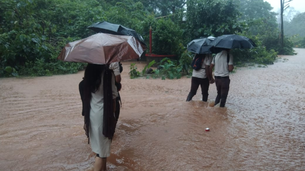 Heavy Rain : Holidays Declared For Dakshina Kannada Districts Tomorrow