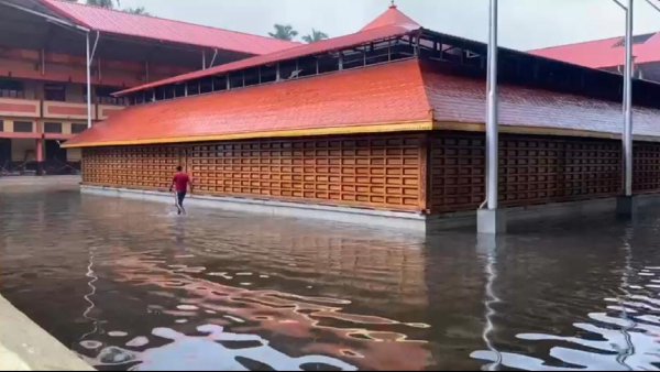 Monsoon Rain: Mangalurus Bappanadu Temple flooded