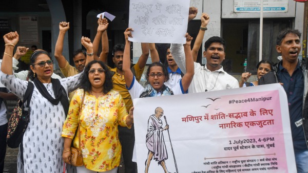 Manipur video: police had handed over women to the youth- details are here