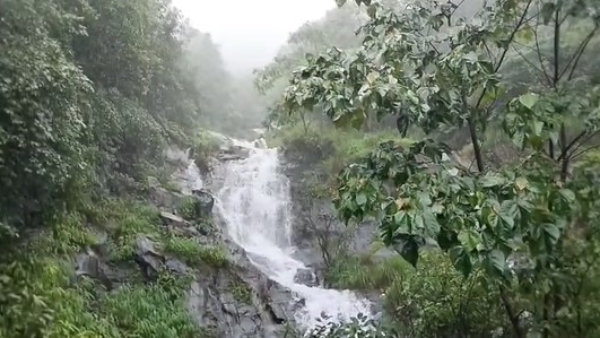many-waterfalls-have-been-created