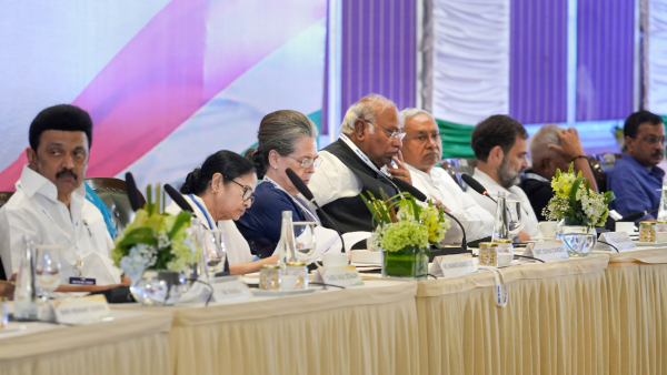 NDA vs UPA: A Big Rehersal For 2024 Loksbha Elections