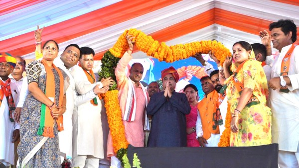 1 liter petrol price is 15 rupees, but..: Union Minister Nitin Gadkari 1 liter petrol price is 15 rupees, but..: Union Minister Nitin Gadkari