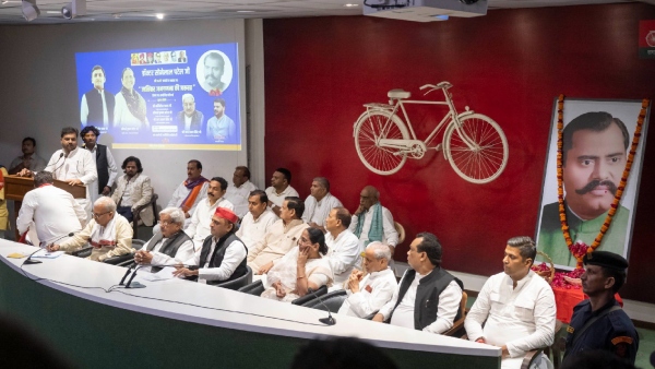 Nitish Kumar eye on lok sabha election 2024