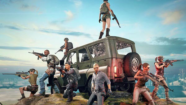 Pakistan Woman Comes India with 4 Children Pakistan Woman Comes India with 4 Children