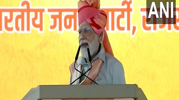 pm-modi-slams-on-india-alliance