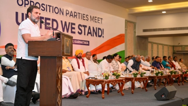 Lok Sabha Election 2019 Seat Won Count With Present Parties Alliance Stand, A Pattern