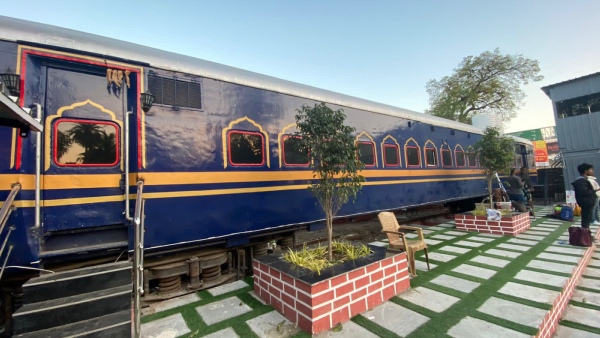 Railway Coaches Converted Into Beautiful Restaurants in Sir M. Visvesvaraya Terminal Bengaluru