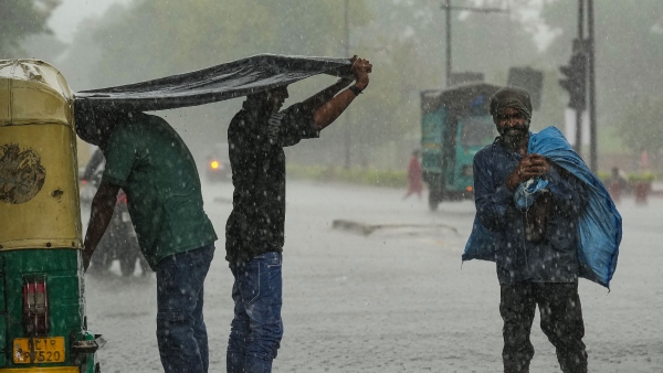 IMD issued Yellow alert to Delhi, heavy rain in Rajasthan, Haryana and Punjab 