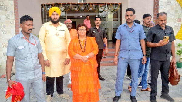 BJP MP Sadhvi Pragya calls Anju and Seema Haider ‘Vishbala’, says Pakistan hatching conspiracy BJP MP Sadhvi Pragya calls Anju and Seema Haider ‘Vishbala’, says Pakistan hatching conspiracy