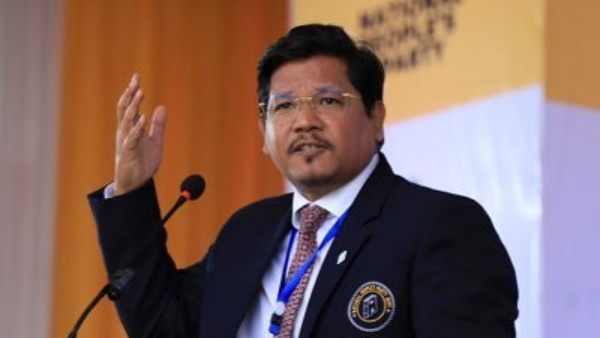 Mob attacks Meghalaya Chief Ministers Office, 5 Injured 