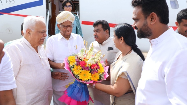 NCP chief Sharad Pawar arrive to the opposition meeting in Bengaluru 