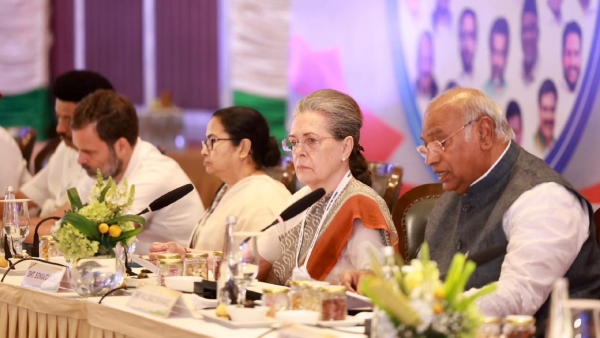 opposition meet