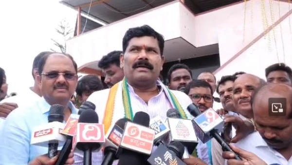 Shivaraj S Tangadagi Sarcasm Against BJP Government