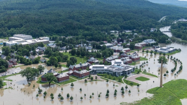 Rain in USA: Over 2,600 Flights Cancelled Due To Thunderstorms In America, Some Parts Bake