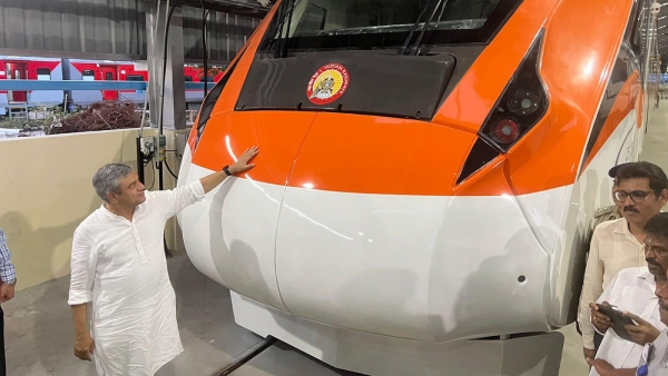 Vande Bharat express train