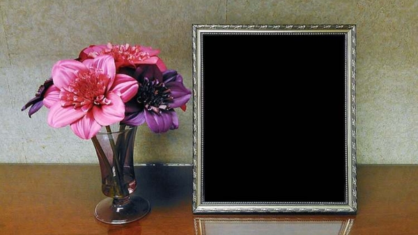 vastu tips in which direction should the picture of the dead person be placed in kannada