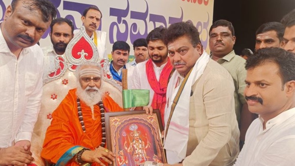 Veerashaiva Lingayat If Will Unite Beyond Politics The Society Problems Will Solved Bommai