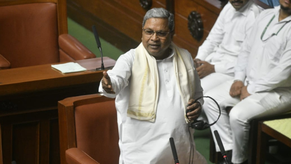 Shakti Yojana successful: Veerendra heggade called CM Siddaramaiah to Dharmasthala Temple 