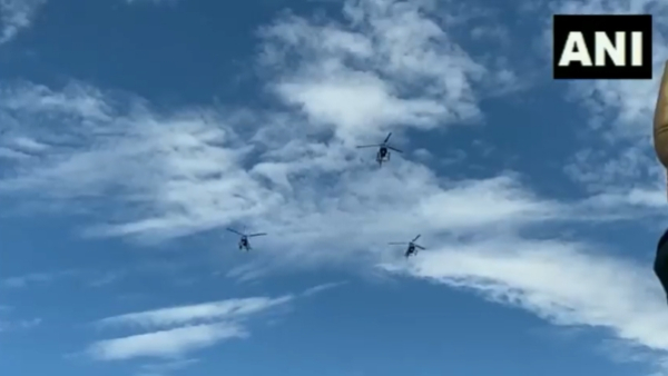 24th Kargil Victory Day: Union Minister Rajnath Singh pays tribute to Dras War Memorial!