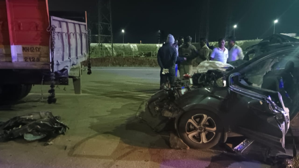 Car-Lorry Accident At Chitradurga