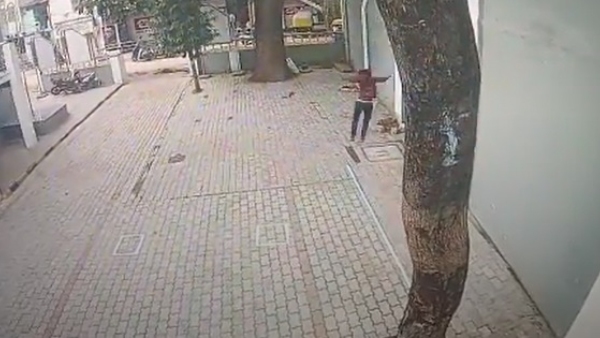 accused-escaped-by-jumping-40-feet-wall