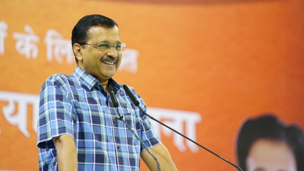 arvind-kejriwal-announces-10-guarantees