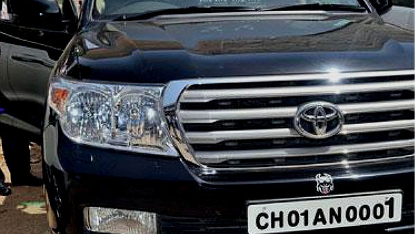 auction-for-fancy-number-series