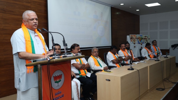 Karnataka: BJP MLAs ST Somashekar, Shivaram Hebbar skip meeting chaired by BL Santhosh