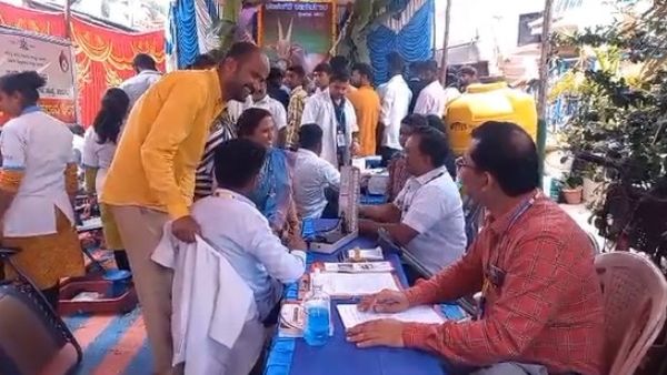 blood-donation-camp-and-free-food-in-memory-of-bull