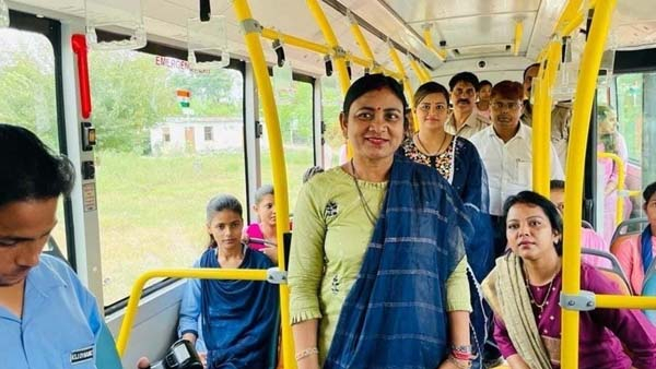 32.16 Crore Women Have Traveled Free Bus In Shakti Scheme