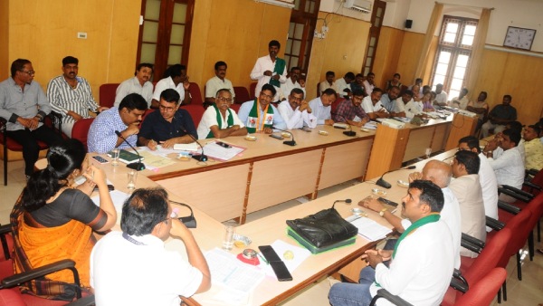 No shortage of fertilizer and sowing seeds in Chikkamagaluru district: DC