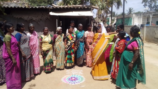 Gruhalakshmi Scheme launch: Invited to program by giving turmeric, kumkum to women in Chitradurga
