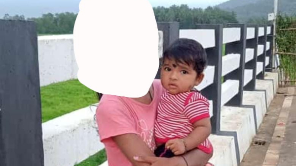 Eight Month Old Baby Dies After Bite The Mobile Charger That Was Switched On