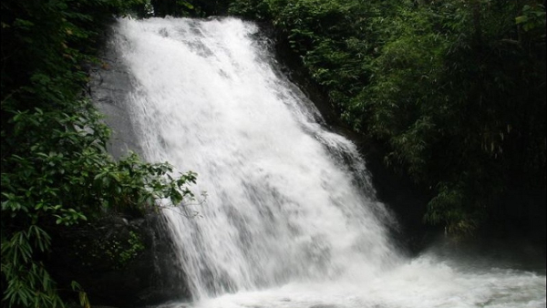 Devaragundi Is Not Only Waterfall It Is A Holy Place Of Dakshina Kannada Devaragundi Is Not Only Waterfall It Is A Holy Place Of Dakshina Kannada