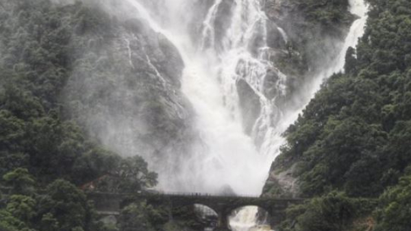 Goa Govt From Today Allows Entry to Dudhsagar From Kulem, Not From Castle Rock Of Karnataka